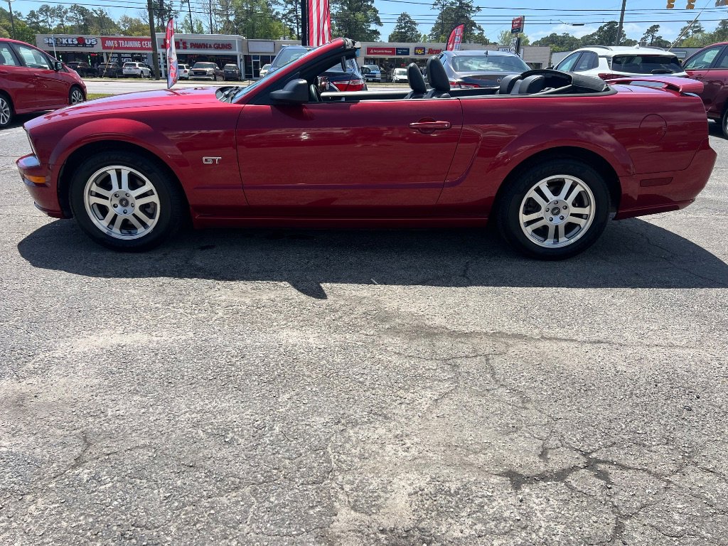 Used 2005 Ford Mustang GT image 6