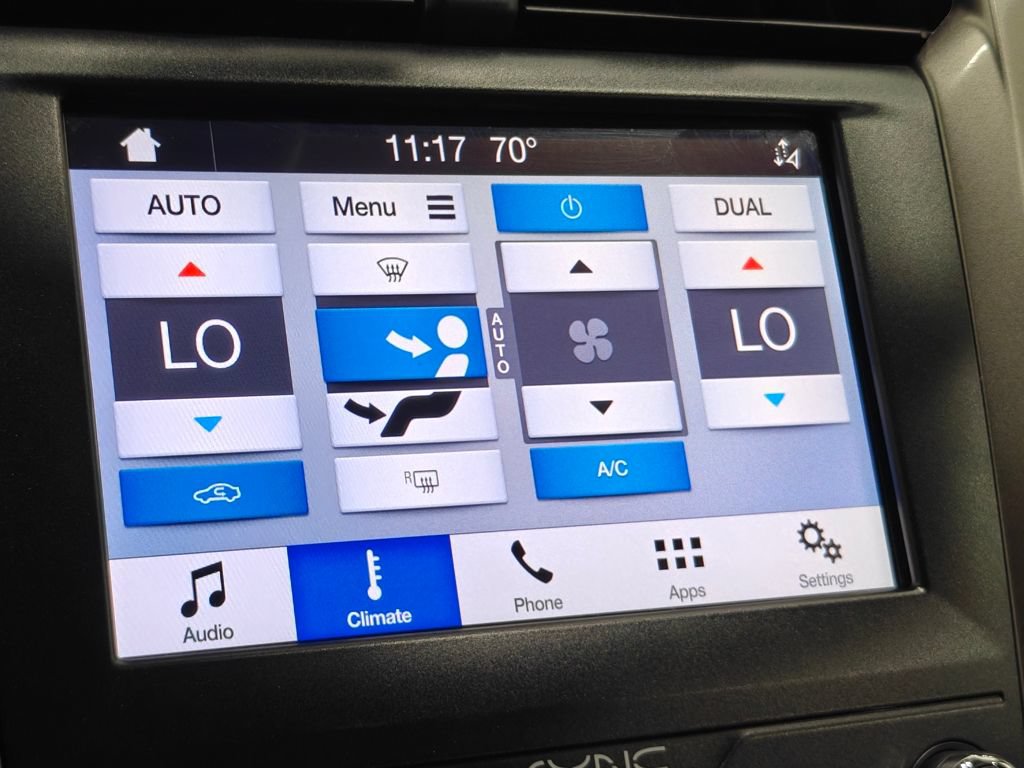 Used 2019 Ford Fusion SEL FWD image 34