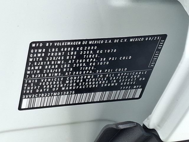 New 2026 Volkswagen Taos SE image 11