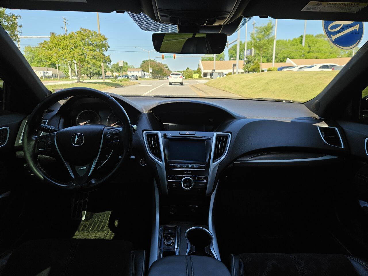 Used 2018 Acura TLX V6 w/ Technology & A-SPEC Pkg FWD image 21