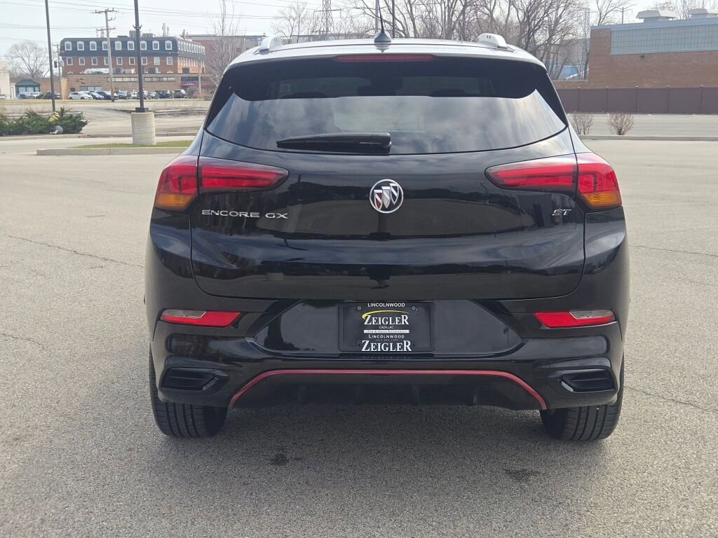 Used 2023 Buick Encore GX Select w/ Sport Touring Package image 13