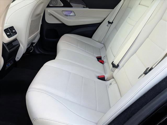 Used 2024 Mercedes-Benz GLE 350 4MATIC image 19