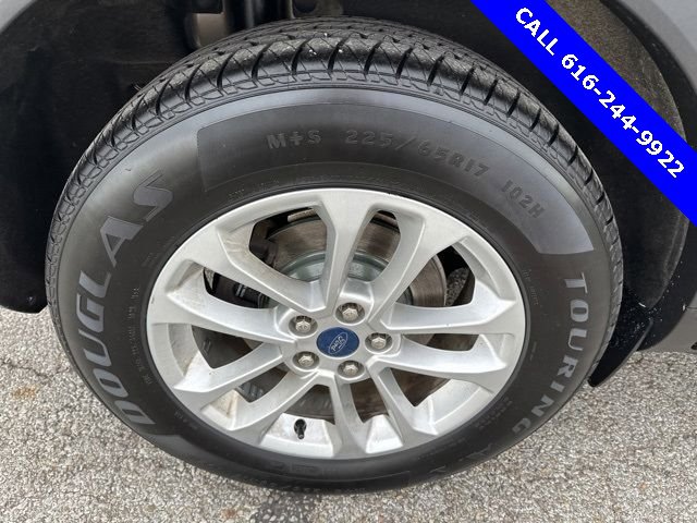 Used 2020 Ford Escape SE image 8