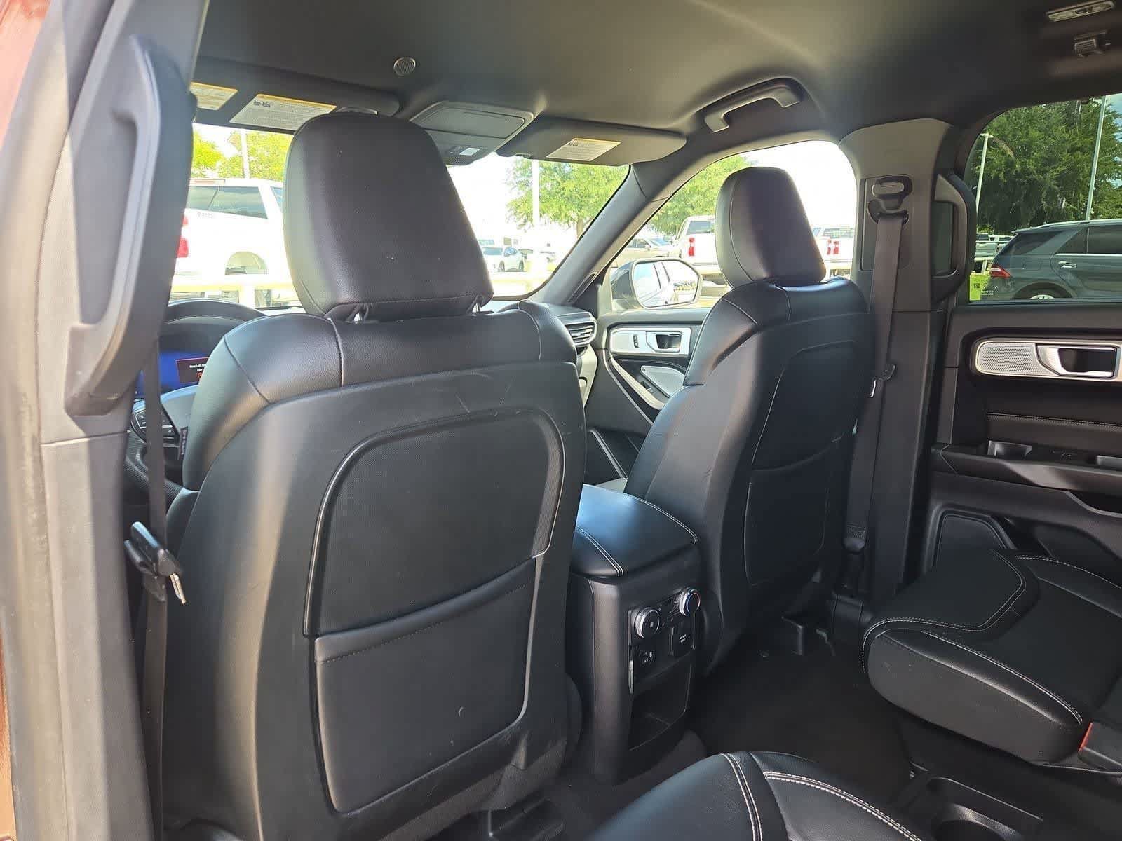 Used 2020 Ford Explorer ST w/ Premium Technology Package AWD/4WD image 17