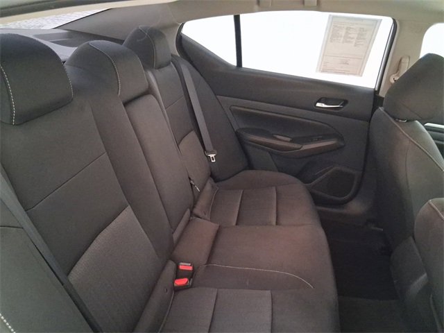 Used 2022 Nissan Altima 2.5 SV image 16