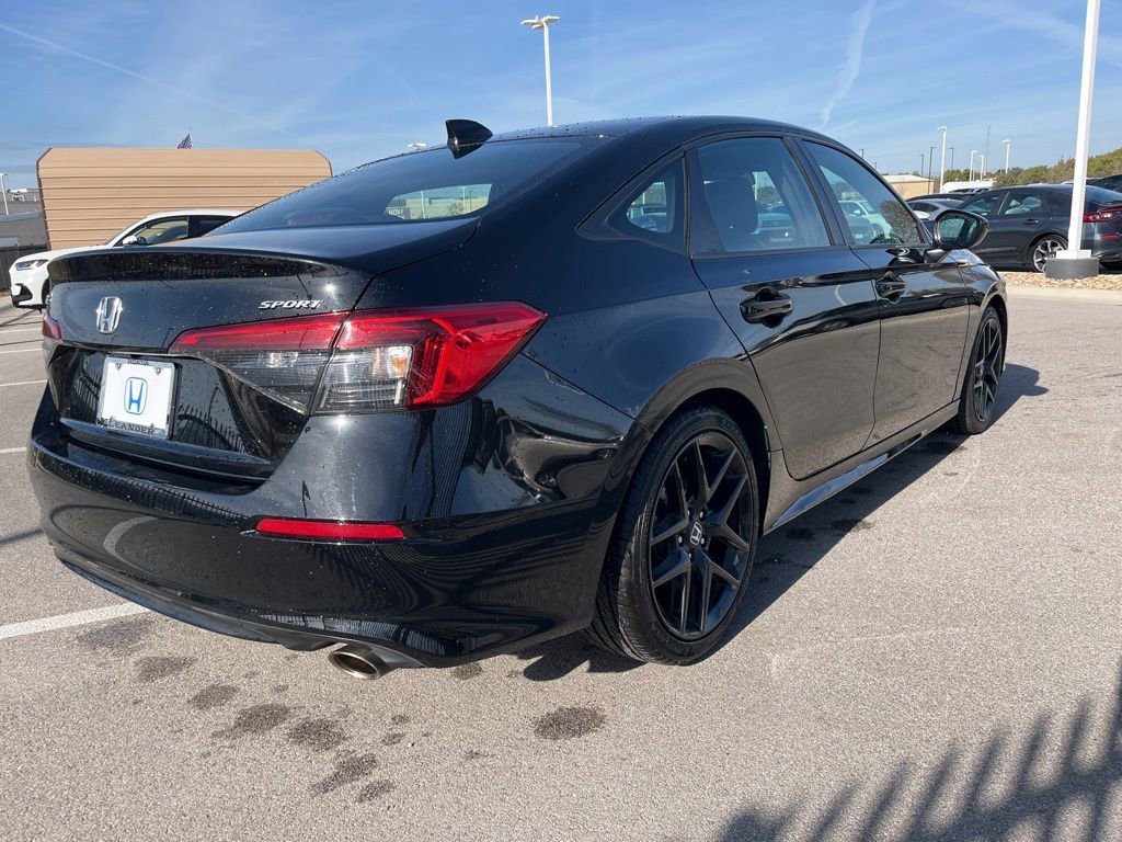 Used 2024 Honda Civic Sport image 4