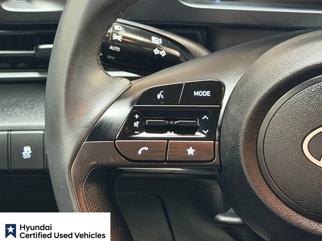 Certified 2025 Hyundai Elantra Sport image 21