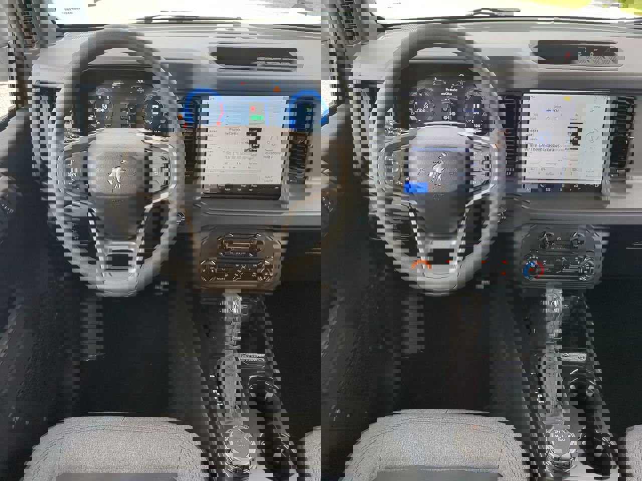 New 2025 Ford Bronco 4-Door image 14