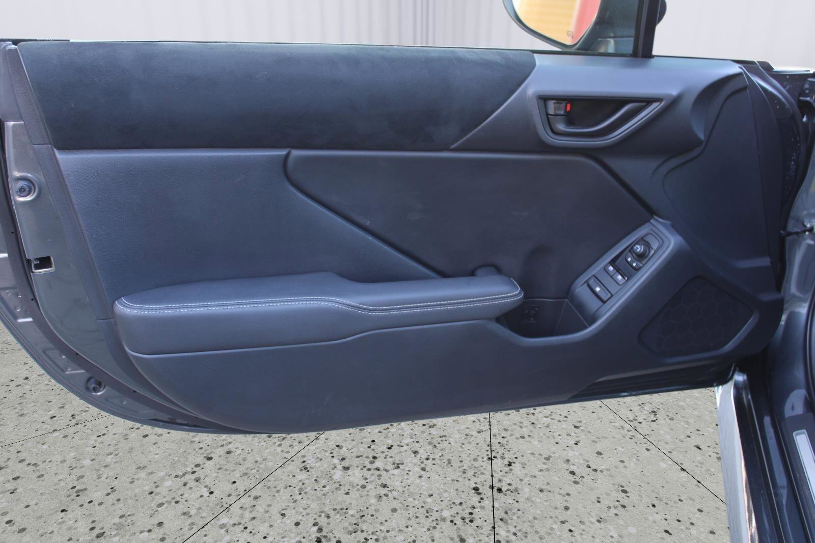 Used 2024 Toyota GR86 Premium image 37