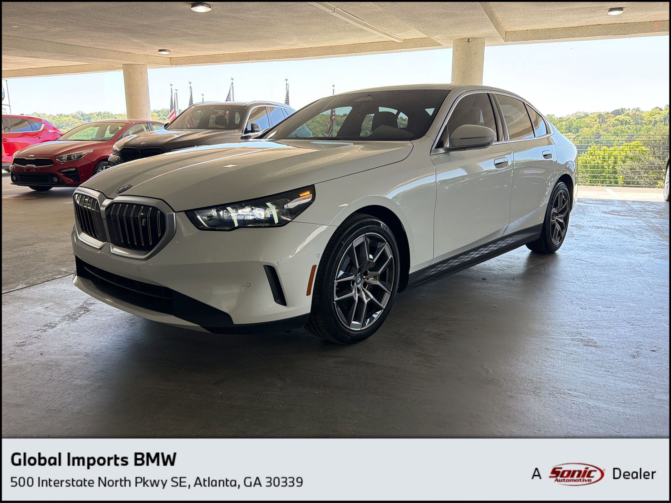 Used 2024 BMW i5 eDrive40i w/ M Sport Package image 1