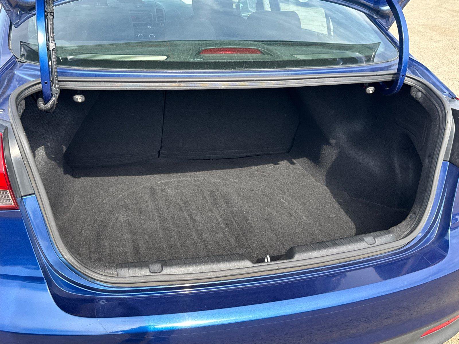 Used 2018 Kia Forte LX FWD image 9