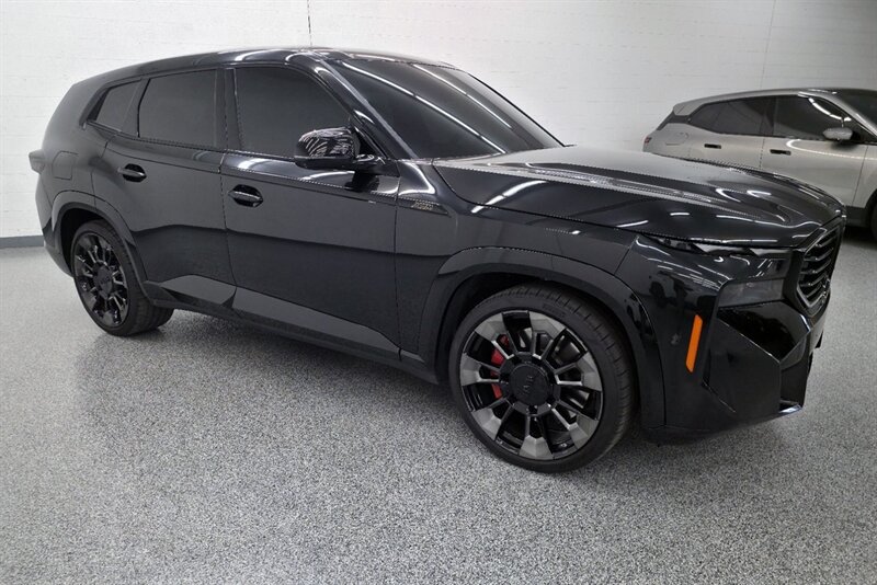 Used 2023 BMW XM AWD/4WD image 12