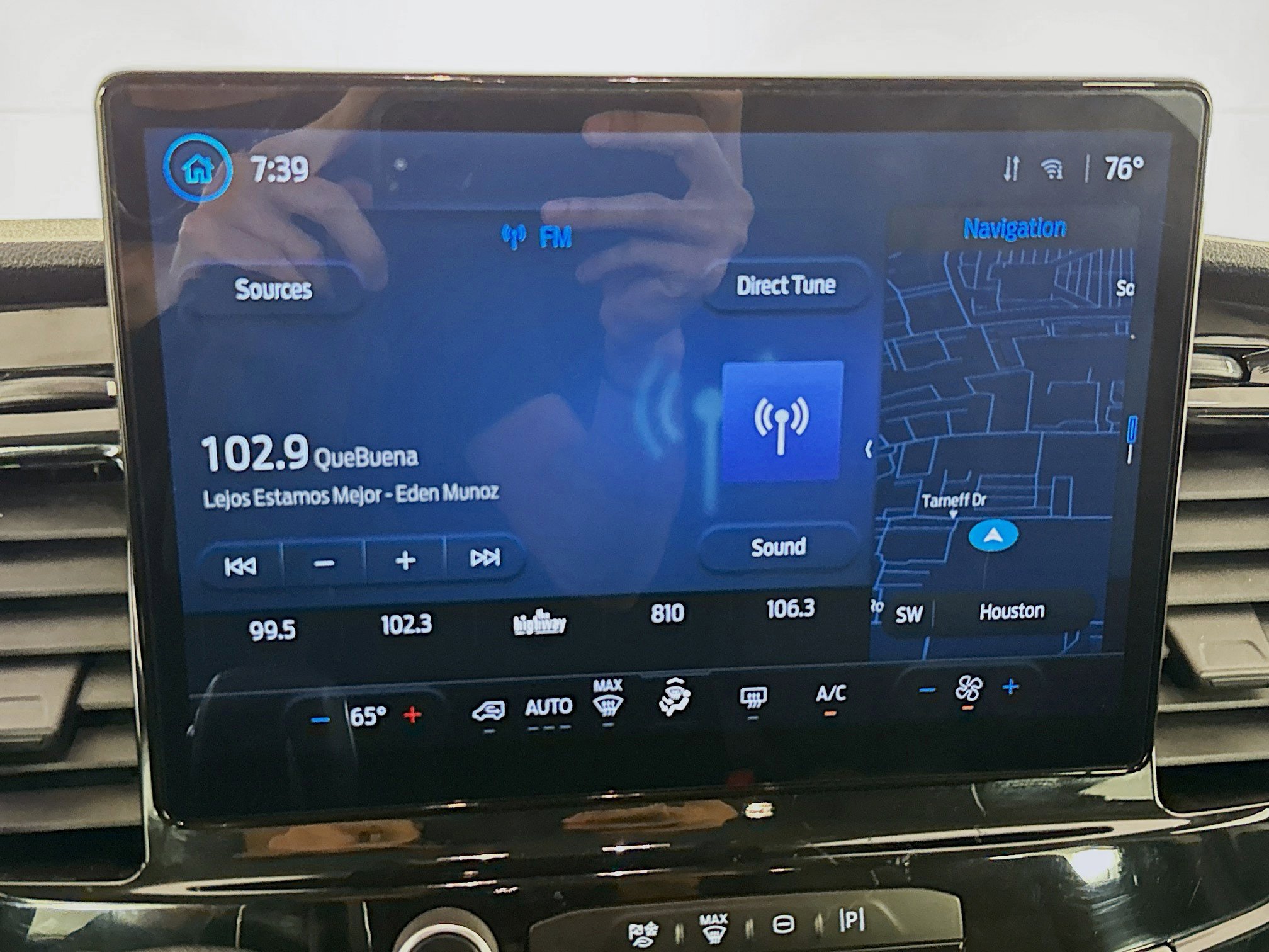 Used 2023 Ford Transit 350 XLT image 17