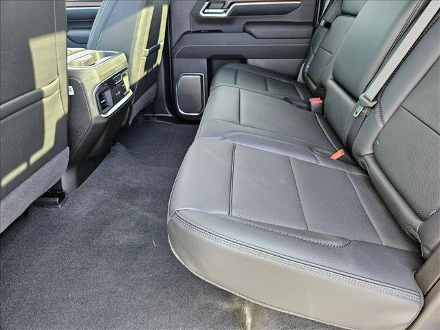 New 2026 GMC Sierra 2500 Denali w/ Denali Reserve Package AWD/4WD image 16