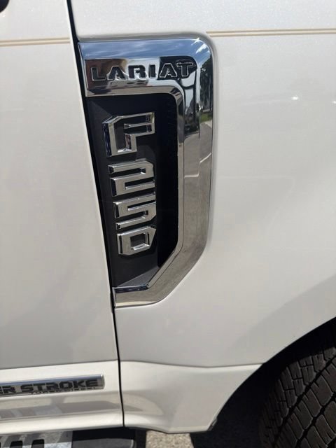 Used 2017 Ford F250 Lariat w/ Chrome Package AWD/4WD image 13