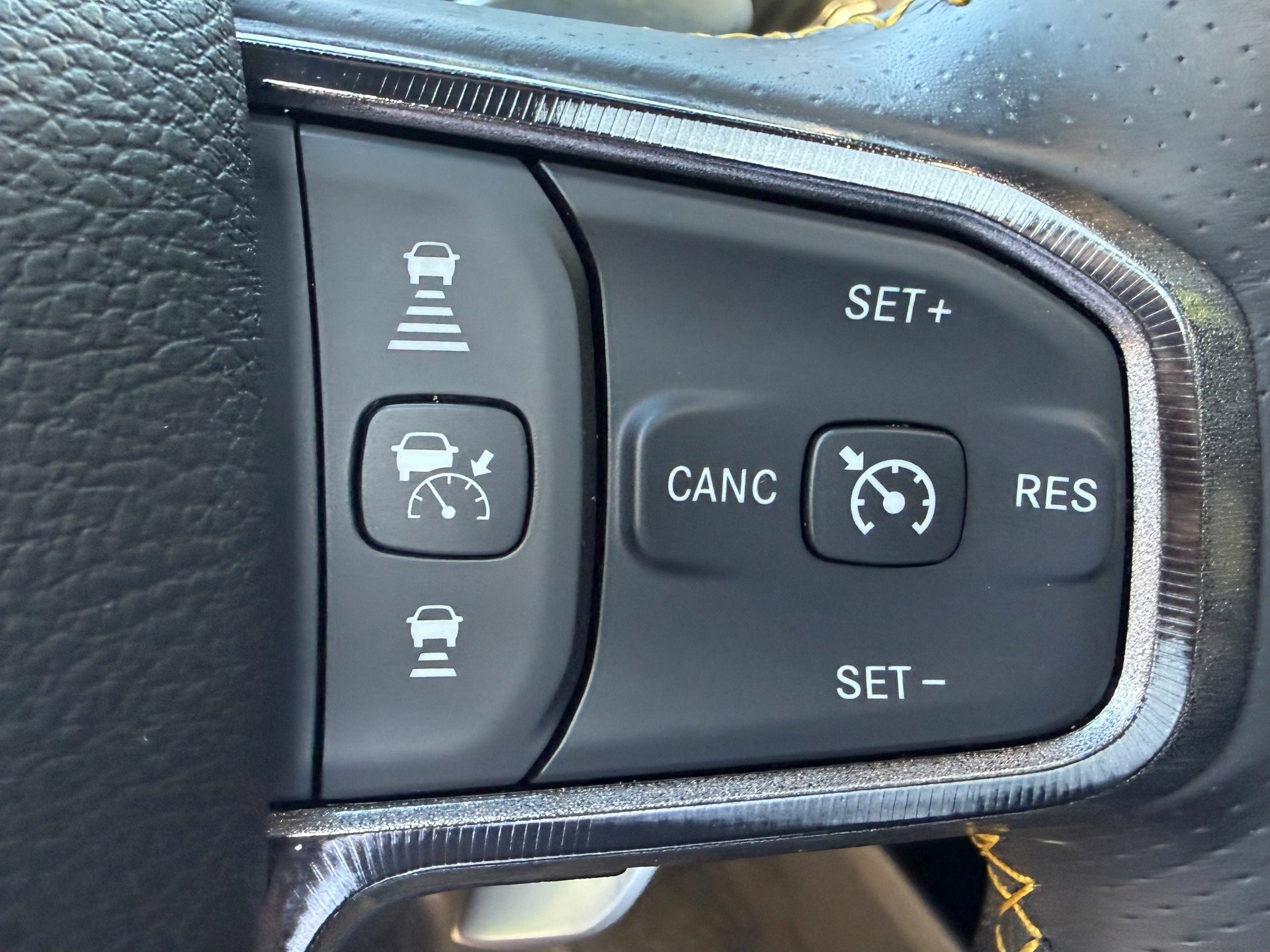 Used 2023 RAM 1500 TRX w/ TRX Level 2 Equipment Group AWD/4WD image 10