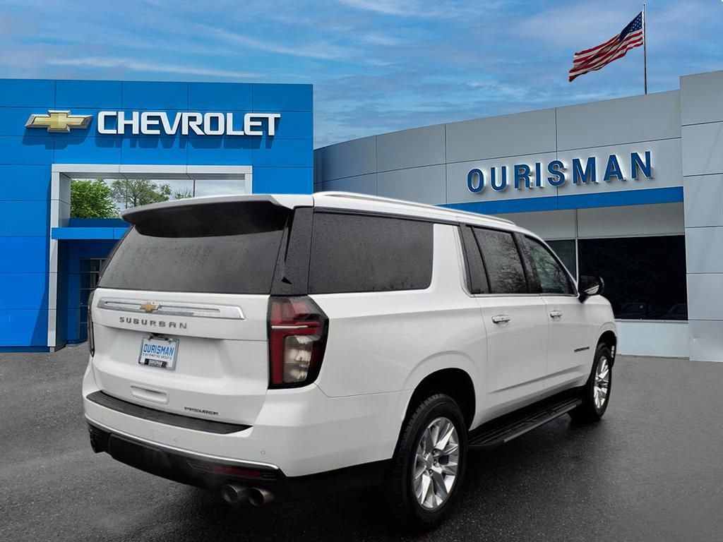 Certified 2023 Chevrolet Suburban Premier image 3
