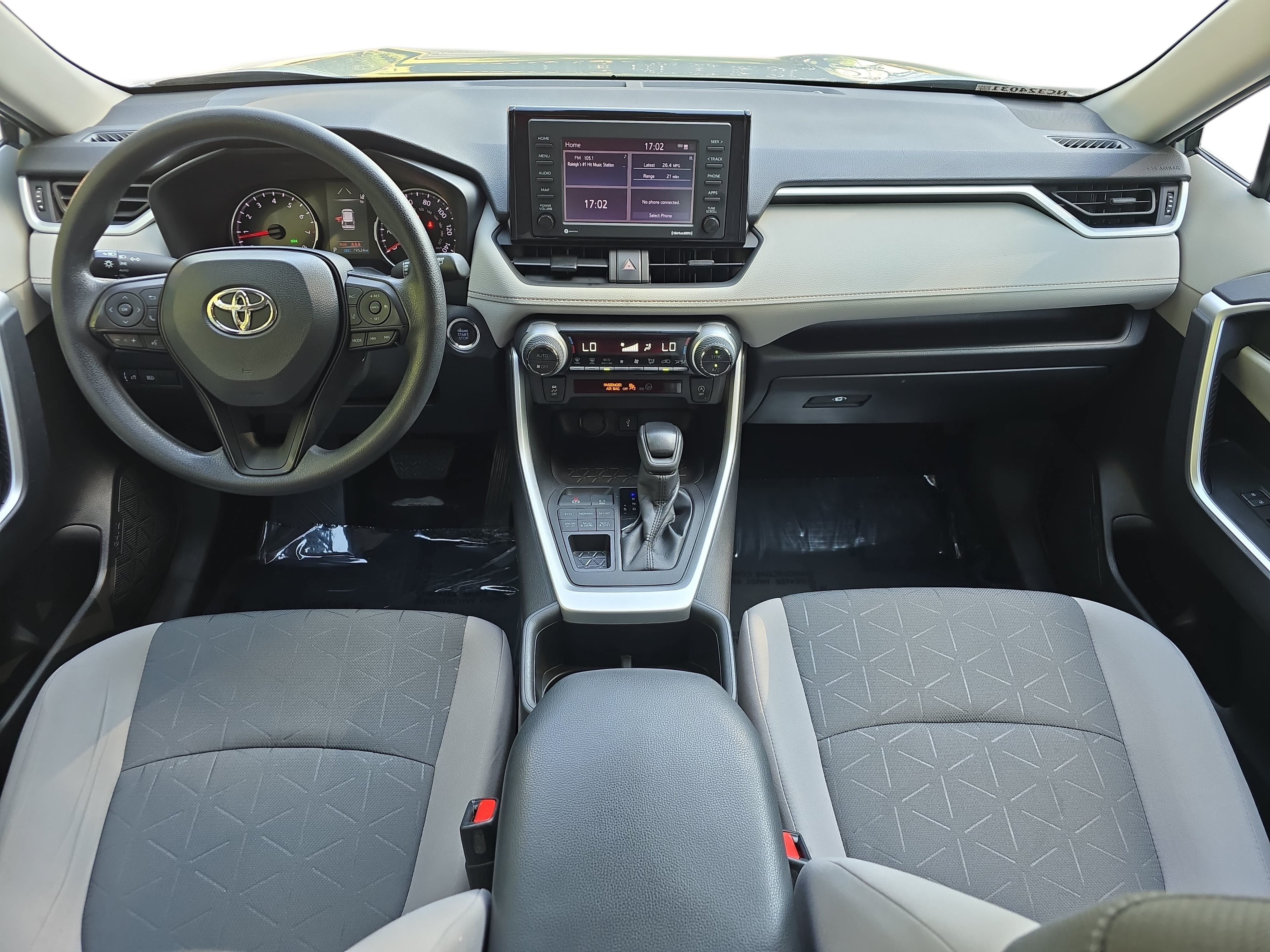 Used 2022 Toyota RAV4 XLE AWD/4WD image 9