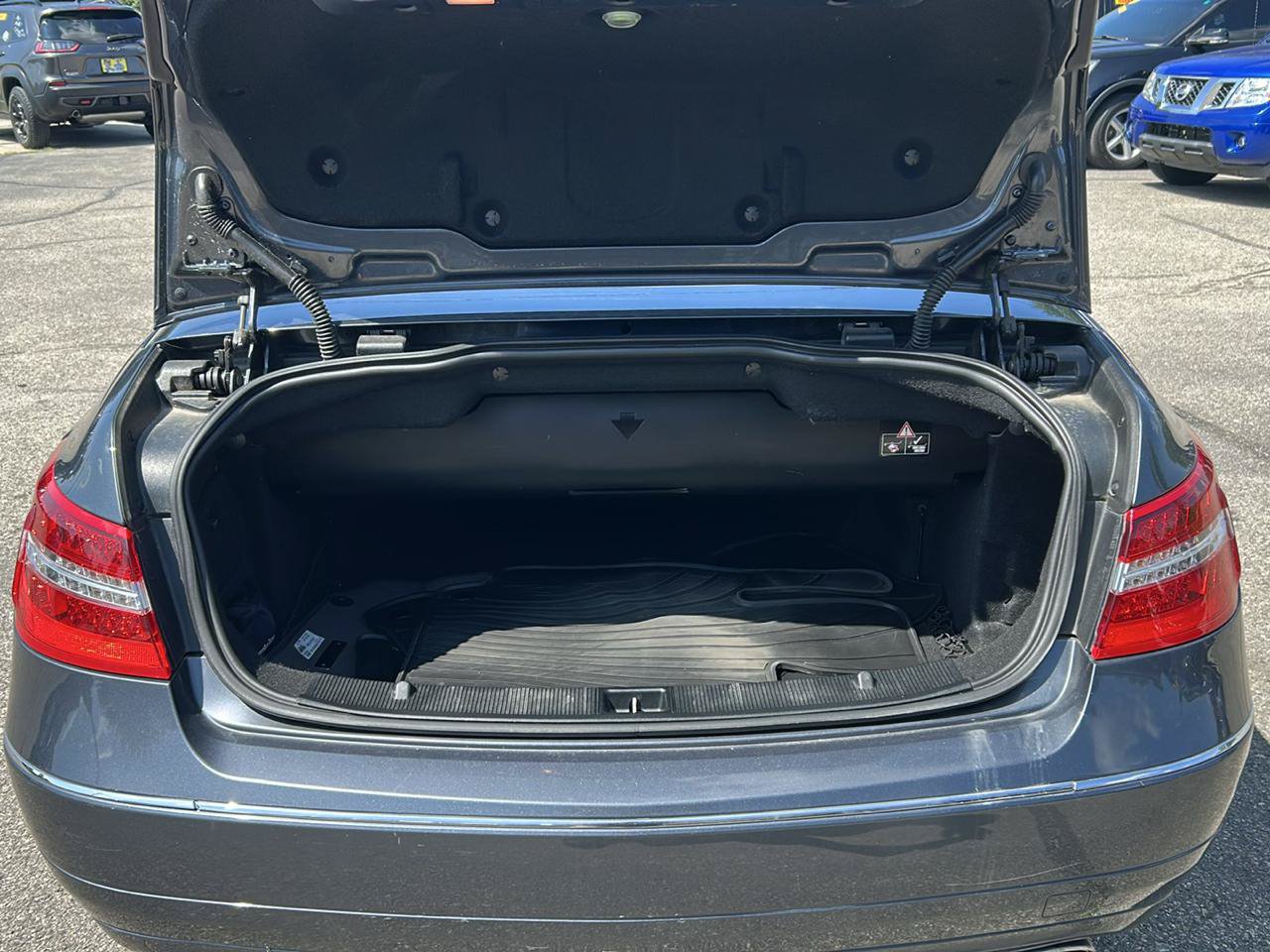 Used 2013 Mercedes-Benz E 350 Cabriolet image 17
