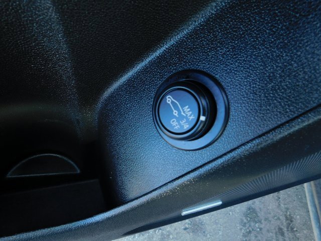 Used 2024 Chevrolet Equinox RS w/ RS Leather Package image 28