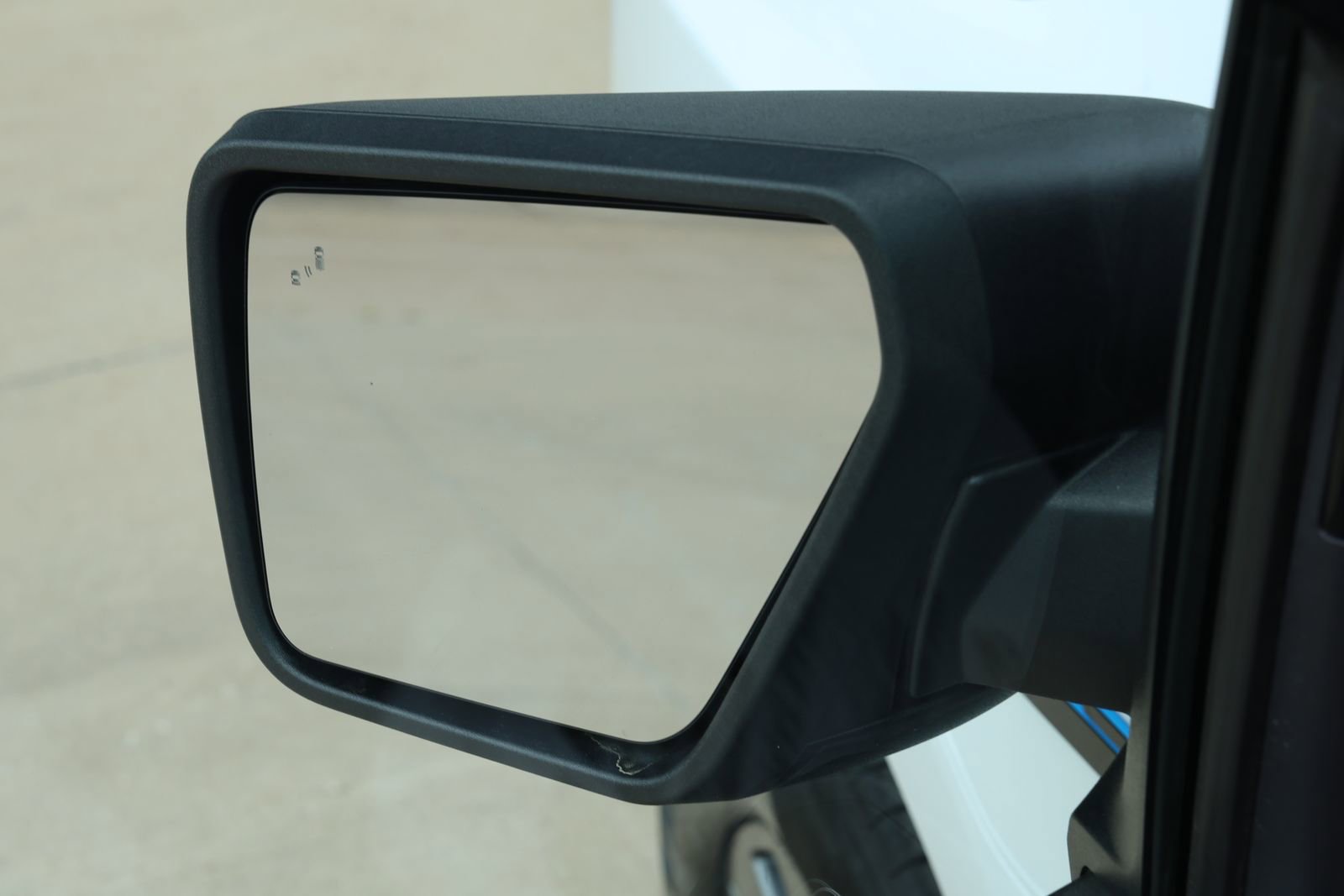 Used 2024 Ford F150 Lightning Flash image 10