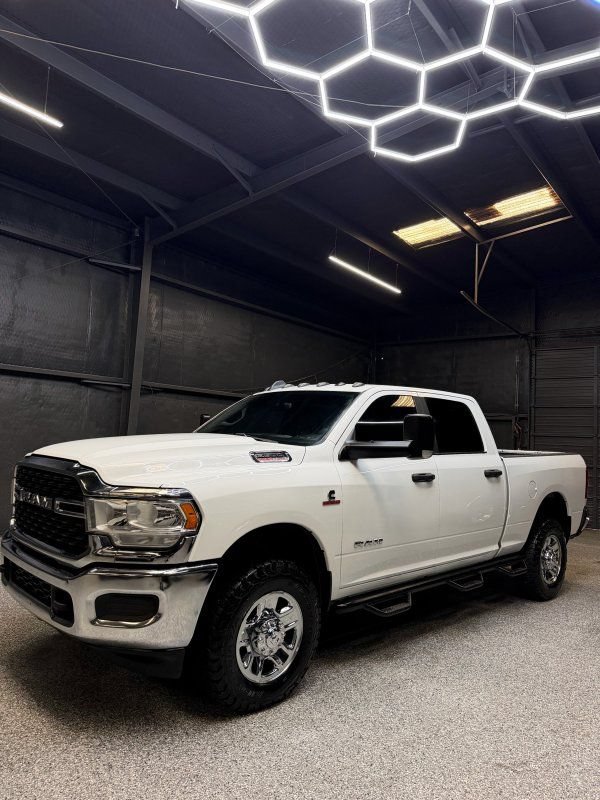 Used 2022 RAM 2500 Big Horn w/ Snow Chief Group AWD/4WD image 1