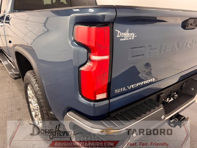 New 2026 Chevrolet Silverado 2500 LTZ w/ LTZ Plus Package AWD/4WD image 14