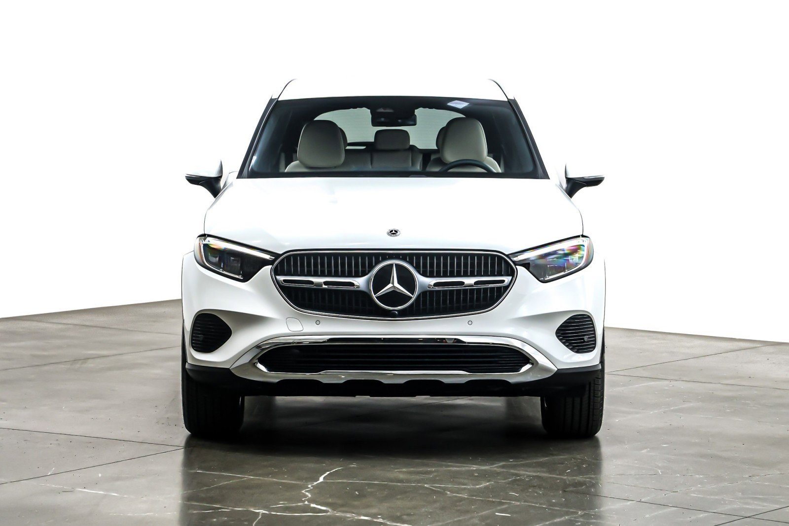 Certified 2025 Mercedes-Benz GLC 350e 4MATIC image 5