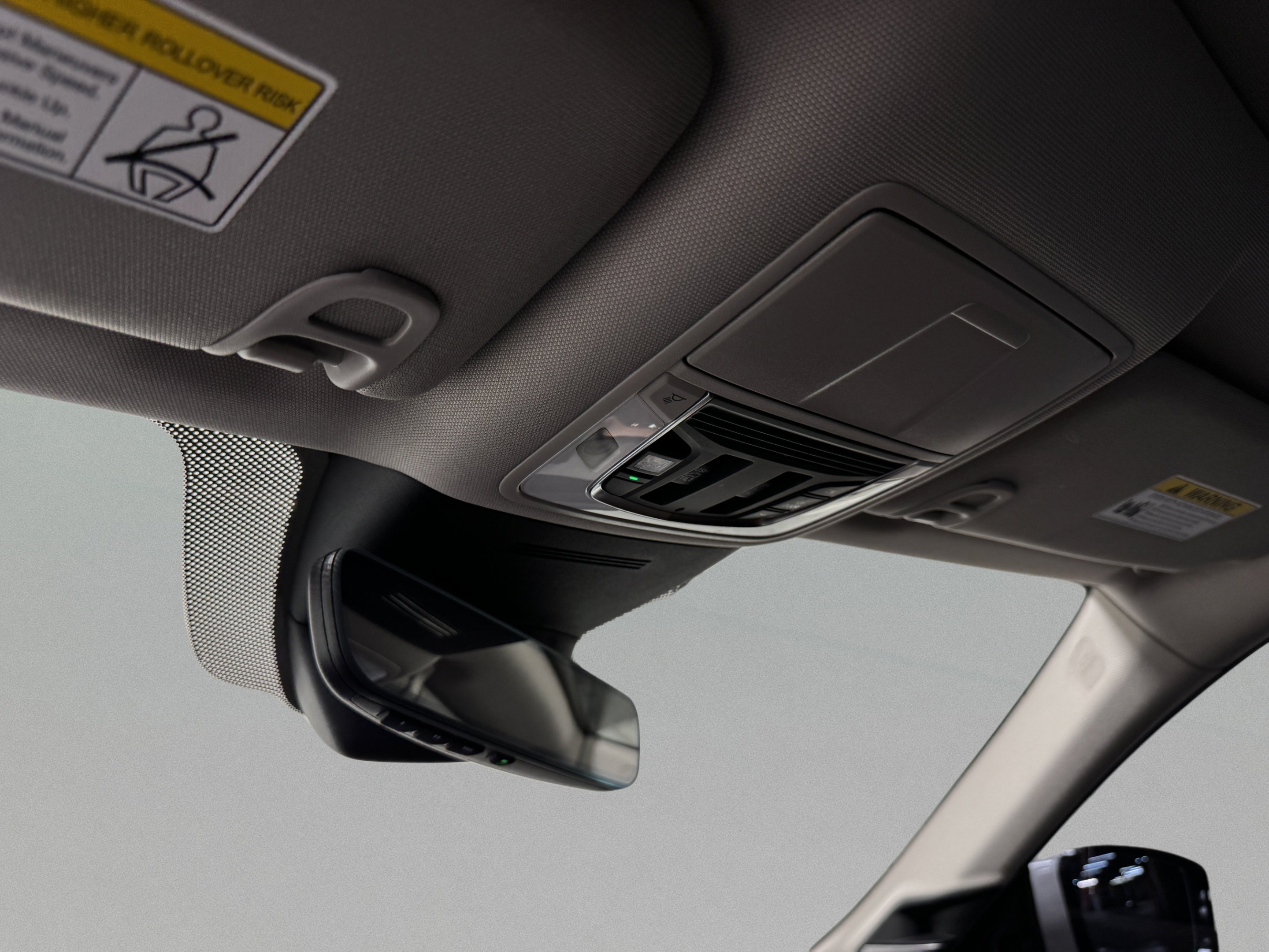 Certified 2025 Acura MDX w/ Technology Package FWD image 35