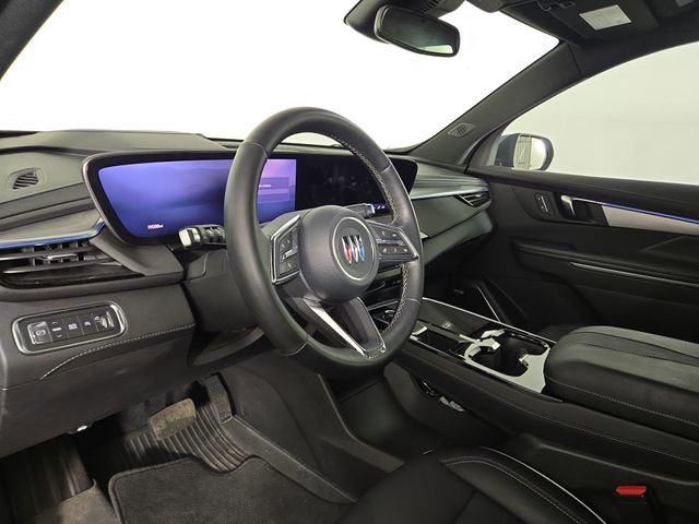 Used 2025 Buick Enclave Preferred w/ Power Package image 14