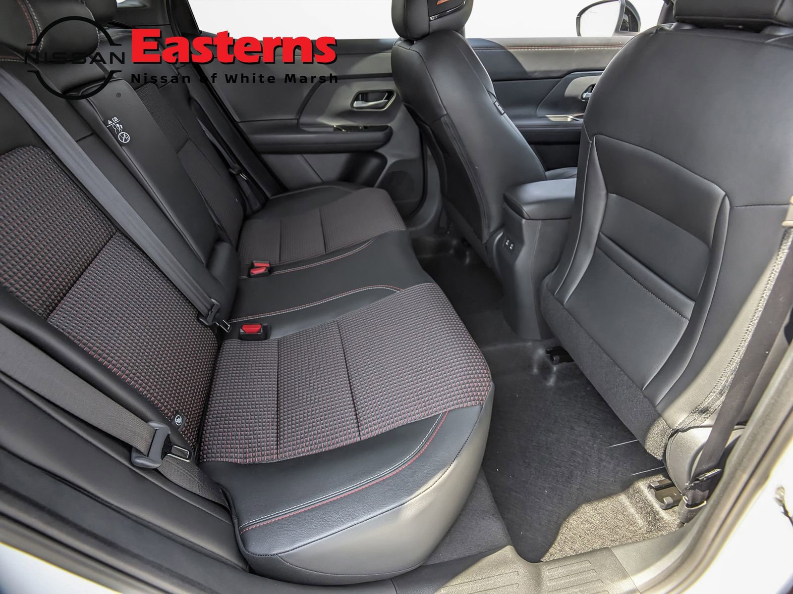 New 2026 Nissan Kicks SR w/ SR Premium Package AWD/4WD image 23