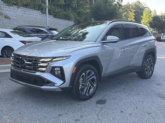 Certified 2025 Hyundai Tucson Limited AWD/4WD image 3