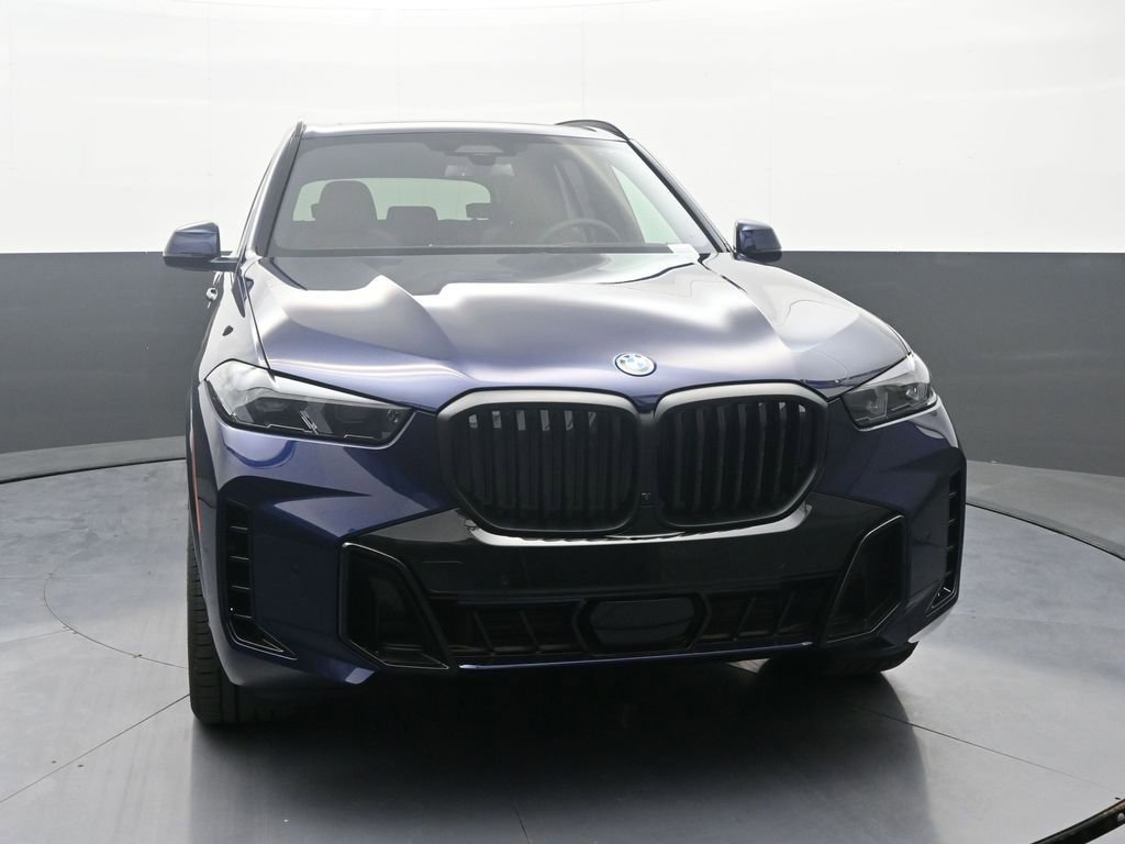 New 2026 BMW X5 xDrive50e w/ M Sport Package AWD/4WD image 2