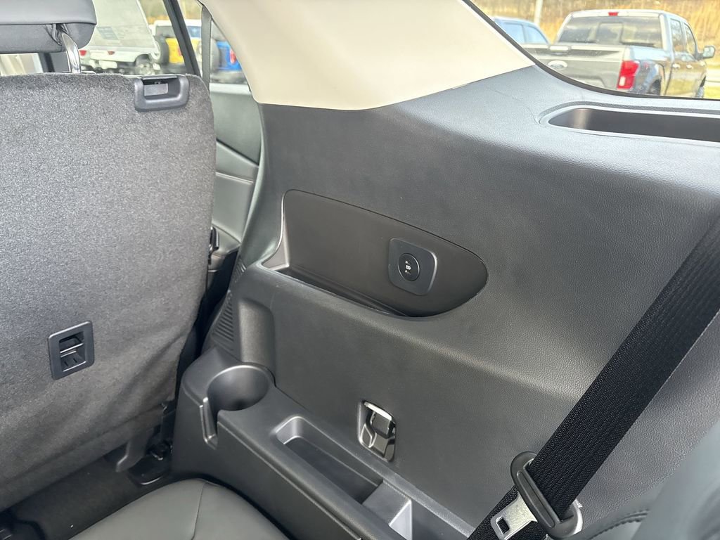 New 2026 Ford Explorer Active w/ Active Comfort Package AWD/4WD image 31