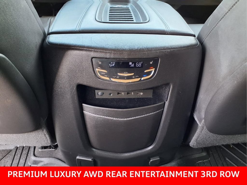 Used 2019 Cadillac Escalade Premium Luxury AWD/4WD image 32
