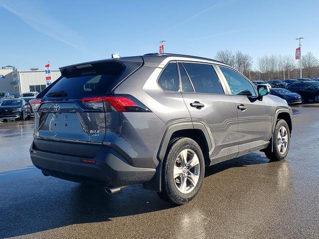 Used 2023 Toyota RAV4 XLE image 5