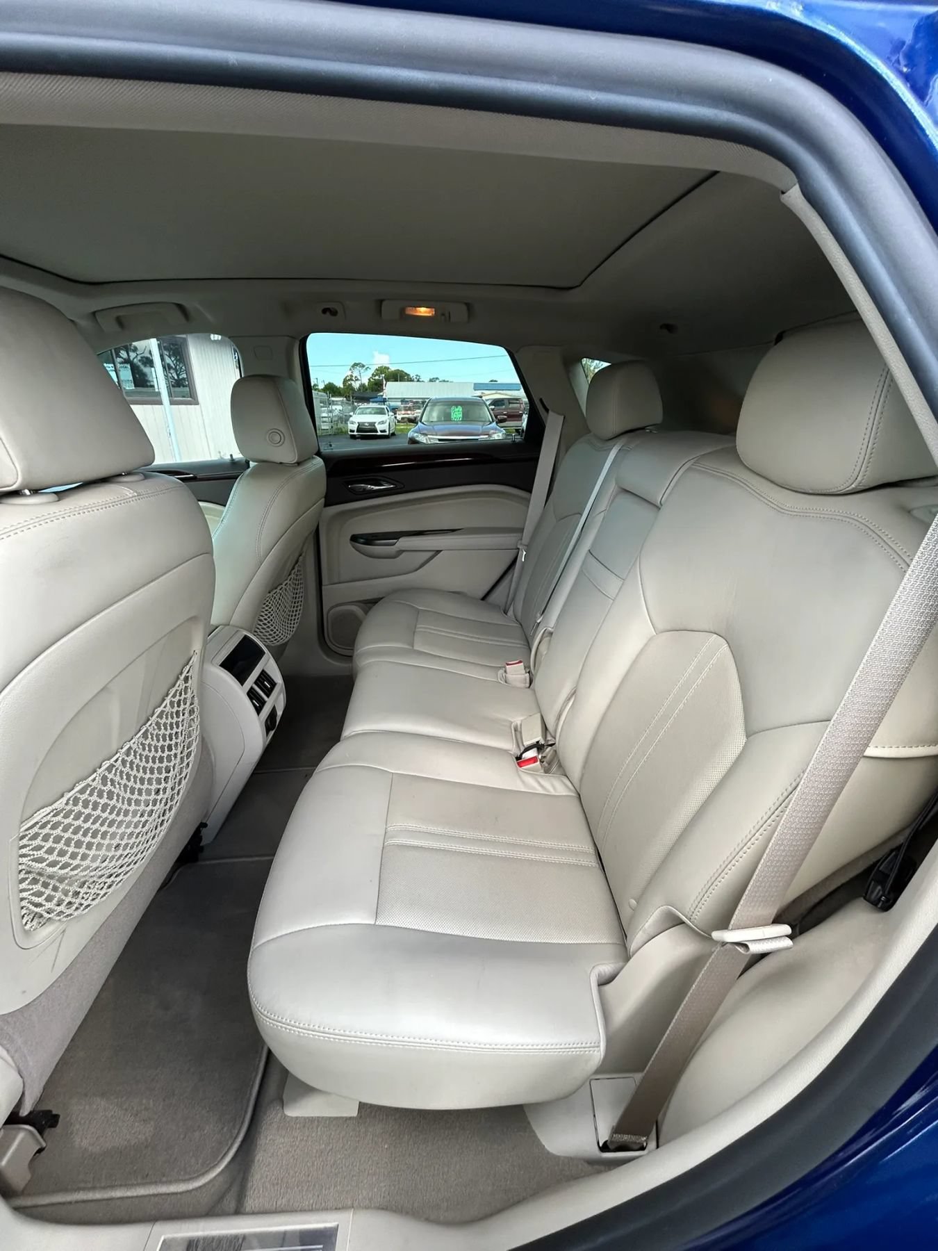 Used 2012 Cadillac SRX Luxury FWD image 22