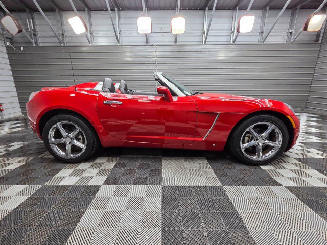 Used 2008 Saturn Sky Red Line RWD image 9