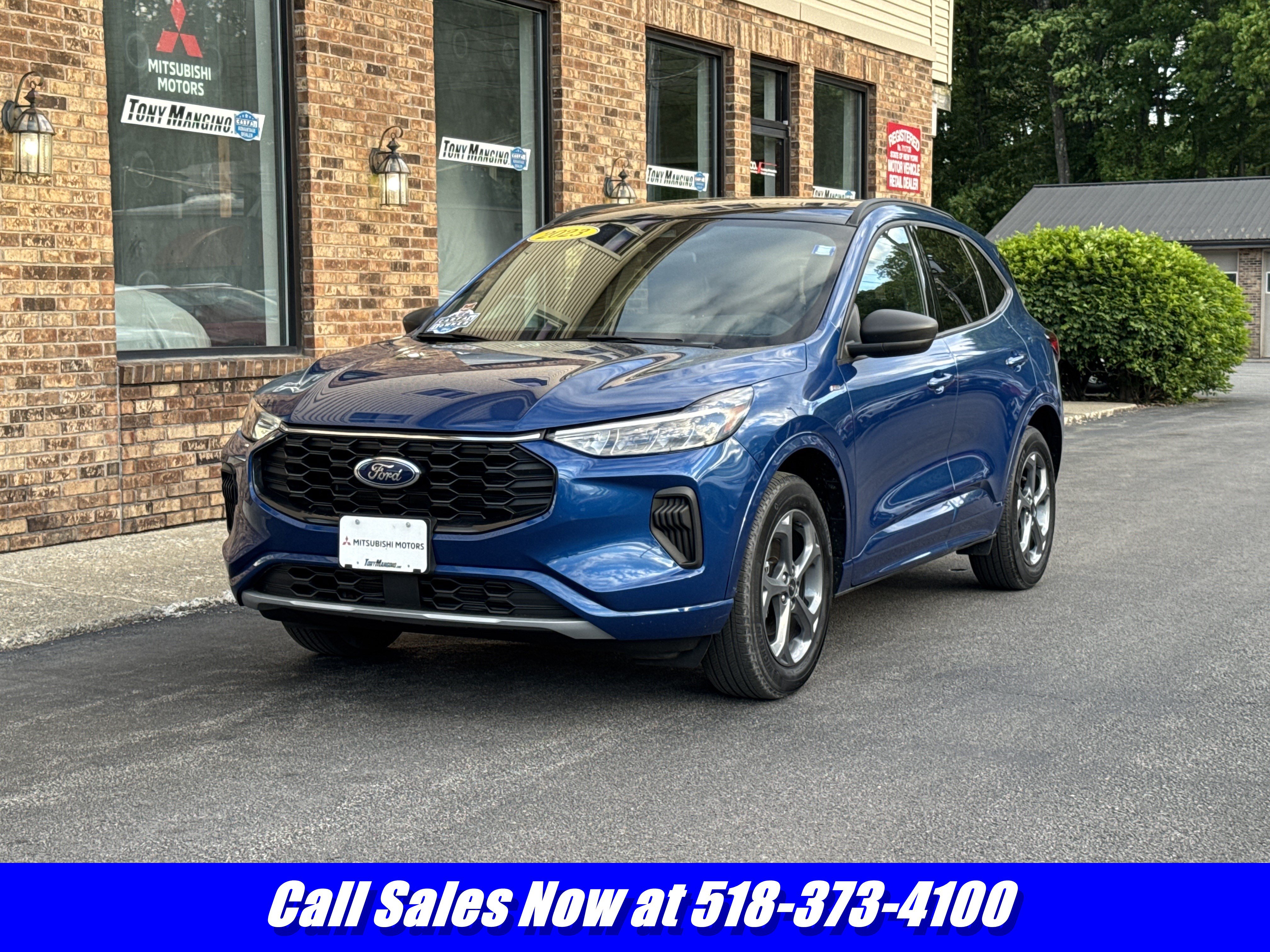 Used 2023 Ford Escape ST-Line w/ Tech Pack #1 AWD/4WD image 1