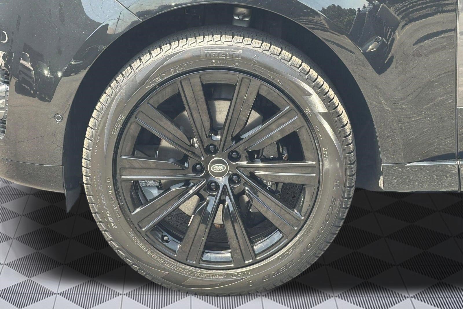 Used 2023 Land Rover Range Rover SE AWD/4WD image 20