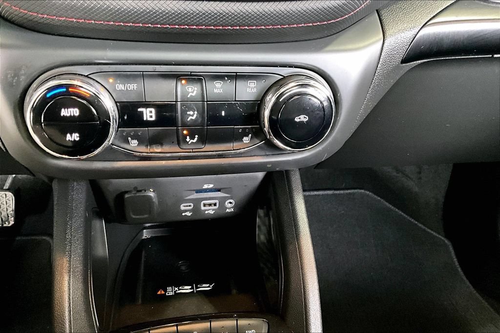 Used 2023 Chevrolet TrailBlazer RS w/ Sun and Liftgate Package AWD/4WD image 15