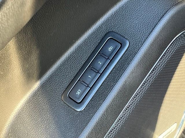 Used 2019 Chevrolet Tahoe LT image 11