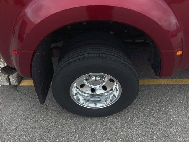 Used 2017 Ford F350 Lariat w/ Lariat Ultimate Package image 4