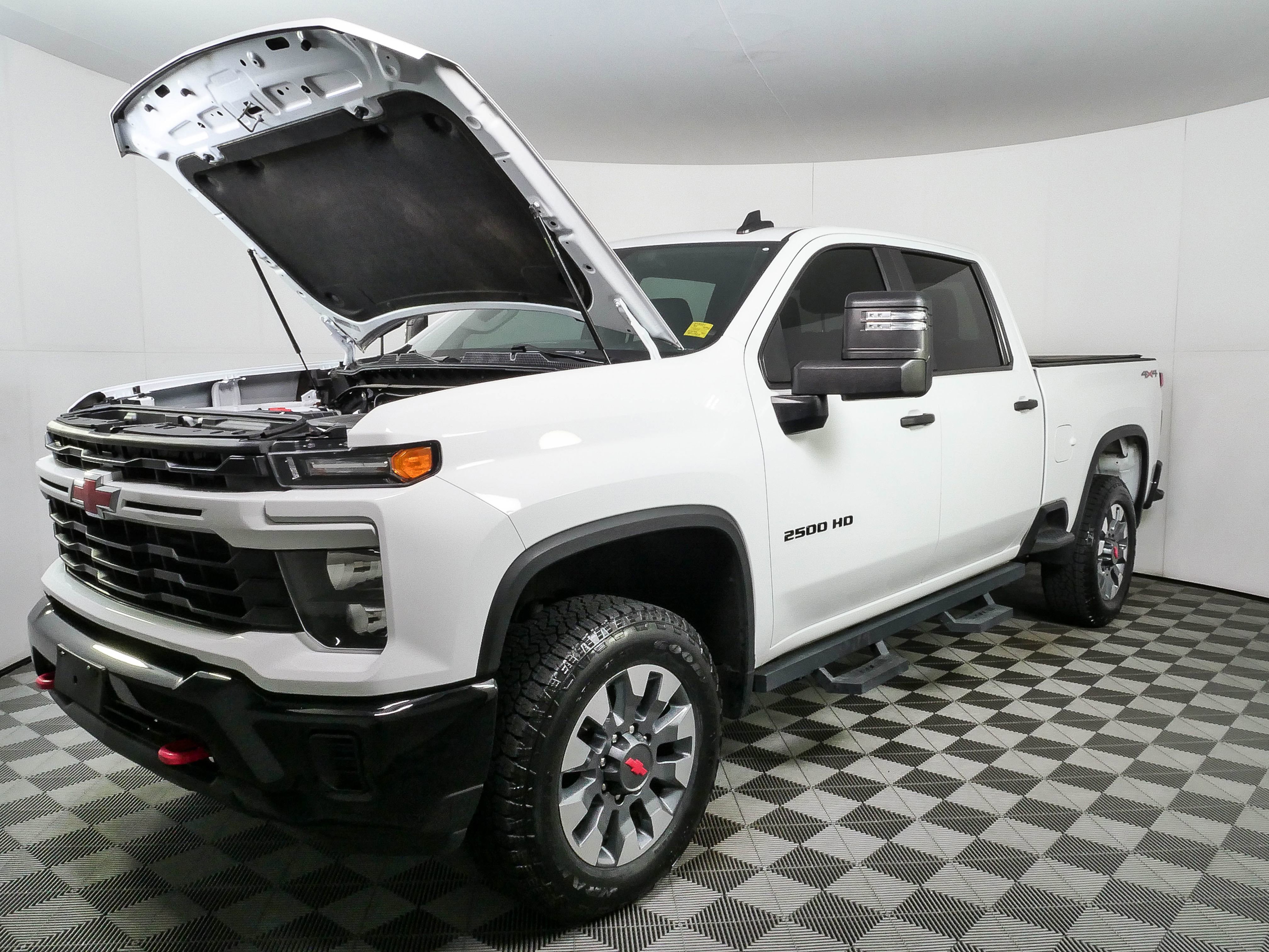 Used 2024 Chevrolet Silverado 2500 Custom w/ Custom Value Package AWD/4WD image 30