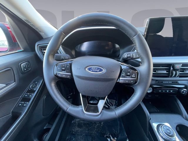 Used 2025 Ford Escape SE w/ PHEV Premium Package image 13