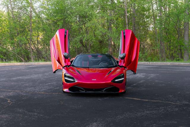 Used 2021 McLaren 720S Performance RWD image 35