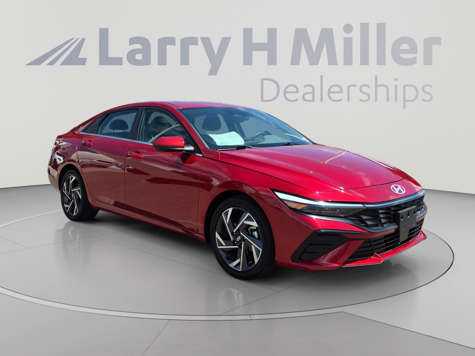Used 2025 Hyundai Elantra SEL FWD image 7