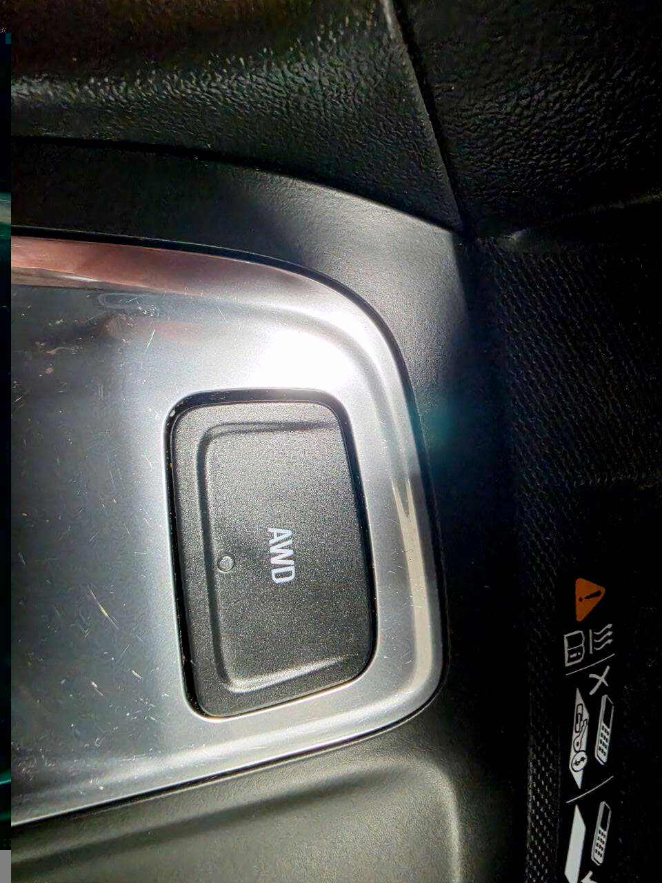 Used 2021 Chevrolet Equinox Premier w/ LPO, Floor Liner Package AWD/4WD image 43