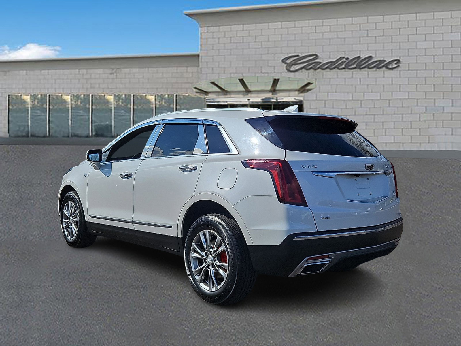 Used 2021 Cadillac XT5 Premium Luxury AWD/4WD image 6
