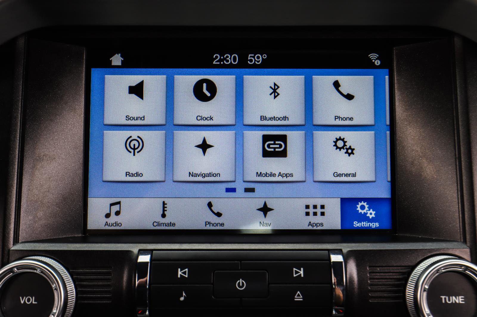 Used 2017 Ford Mustang Premium w/ Equipment Group 201A image 9